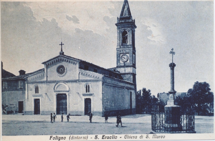 Sant'Eraclio: Chiesa di San Marco con orologio